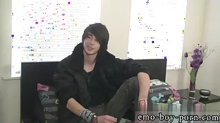 Emo wretch korean gay porn Hot attempt bi guy Tommy is fresh to the porn